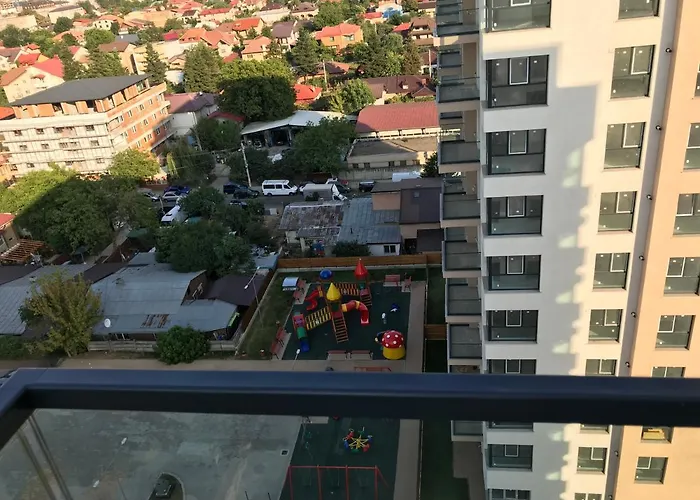 Lakeview 2 Penthouse Rooftop Terrace W15 شقة *